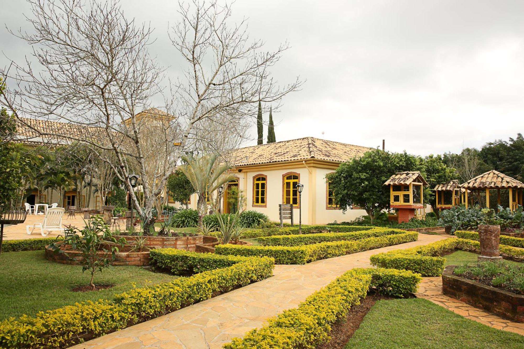 Villa D'Ouro Pousada チラデンテス エクステリア 写真
